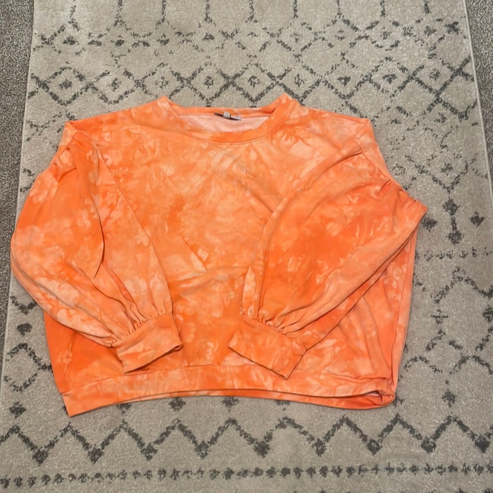 Orange tie dye crew neck!!
